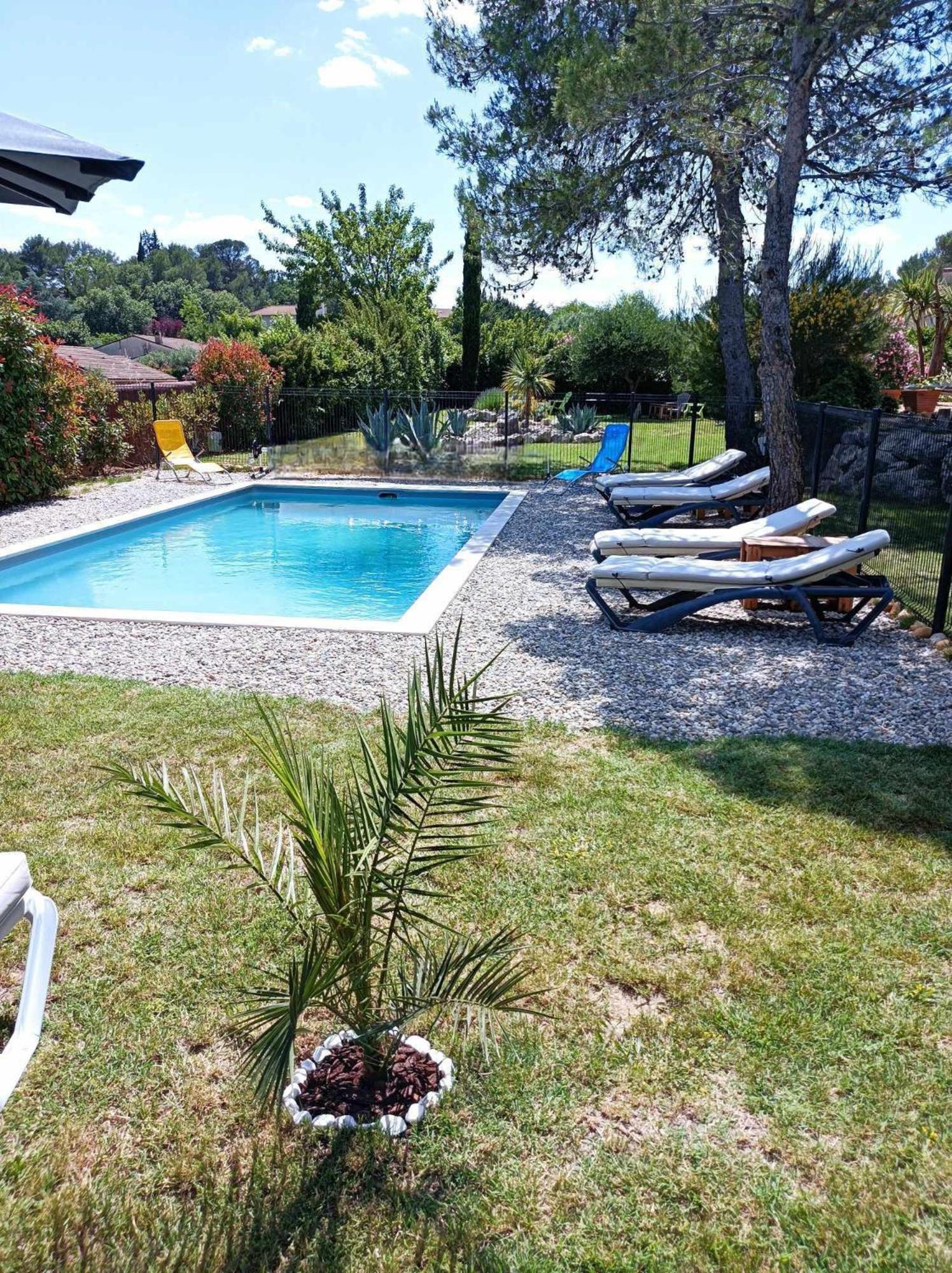 Anduze Gite Les Pins Au "Petit Clos Des Cigales" Massillargues-Attuech Exterior photo
